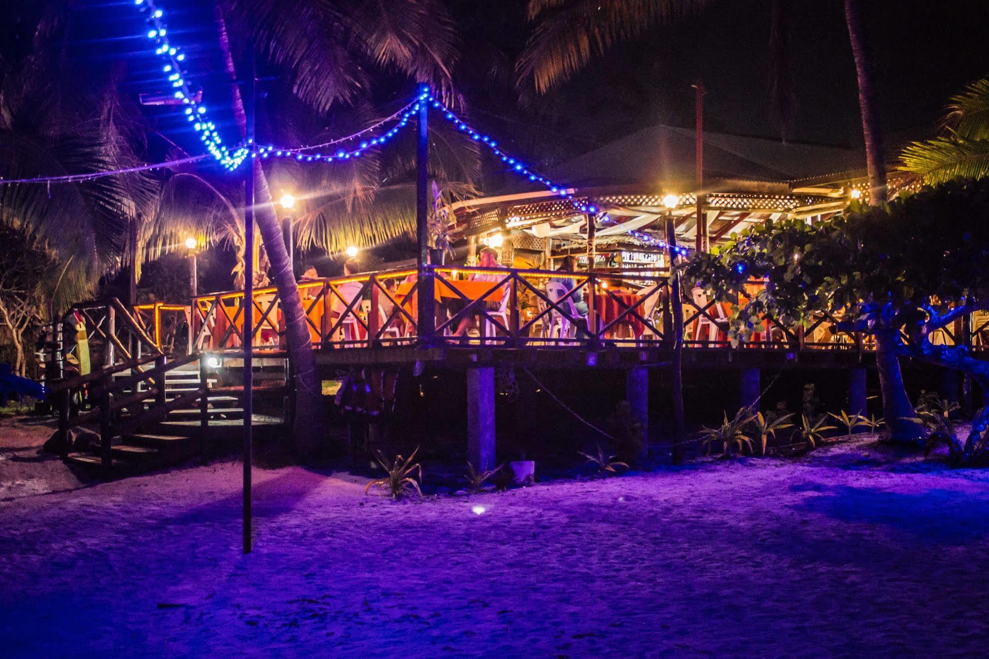 Vaimoana Seaside Lodge Savai'i Island Екстер'єр фото