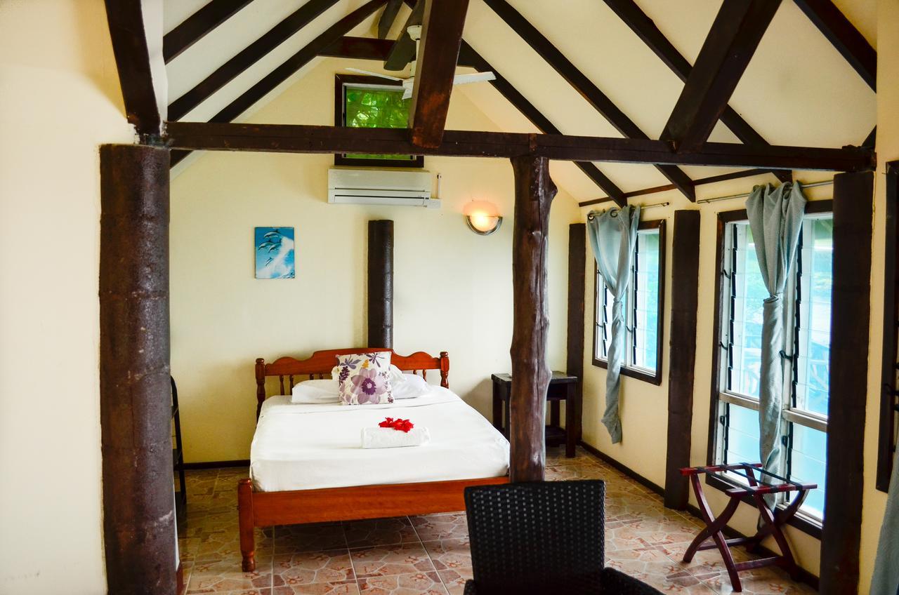 Vaimoana Seaside Lodge Savai'i Island Екстер'єр фото
